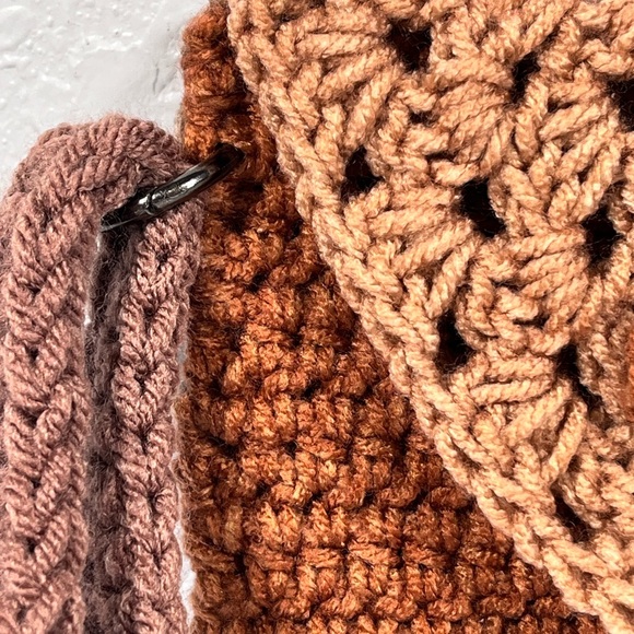 Brown Crochet Mini Wristlet Clutch - Picture 3 of 8